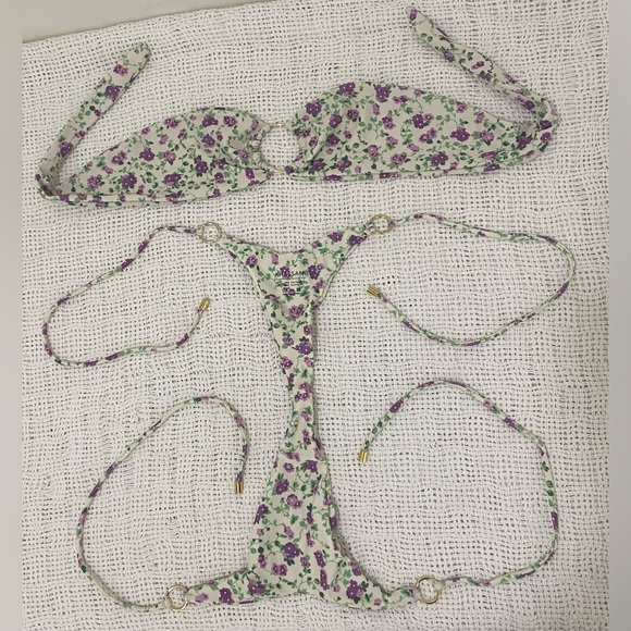 Floral fresh bikini - Picture 3 of 13